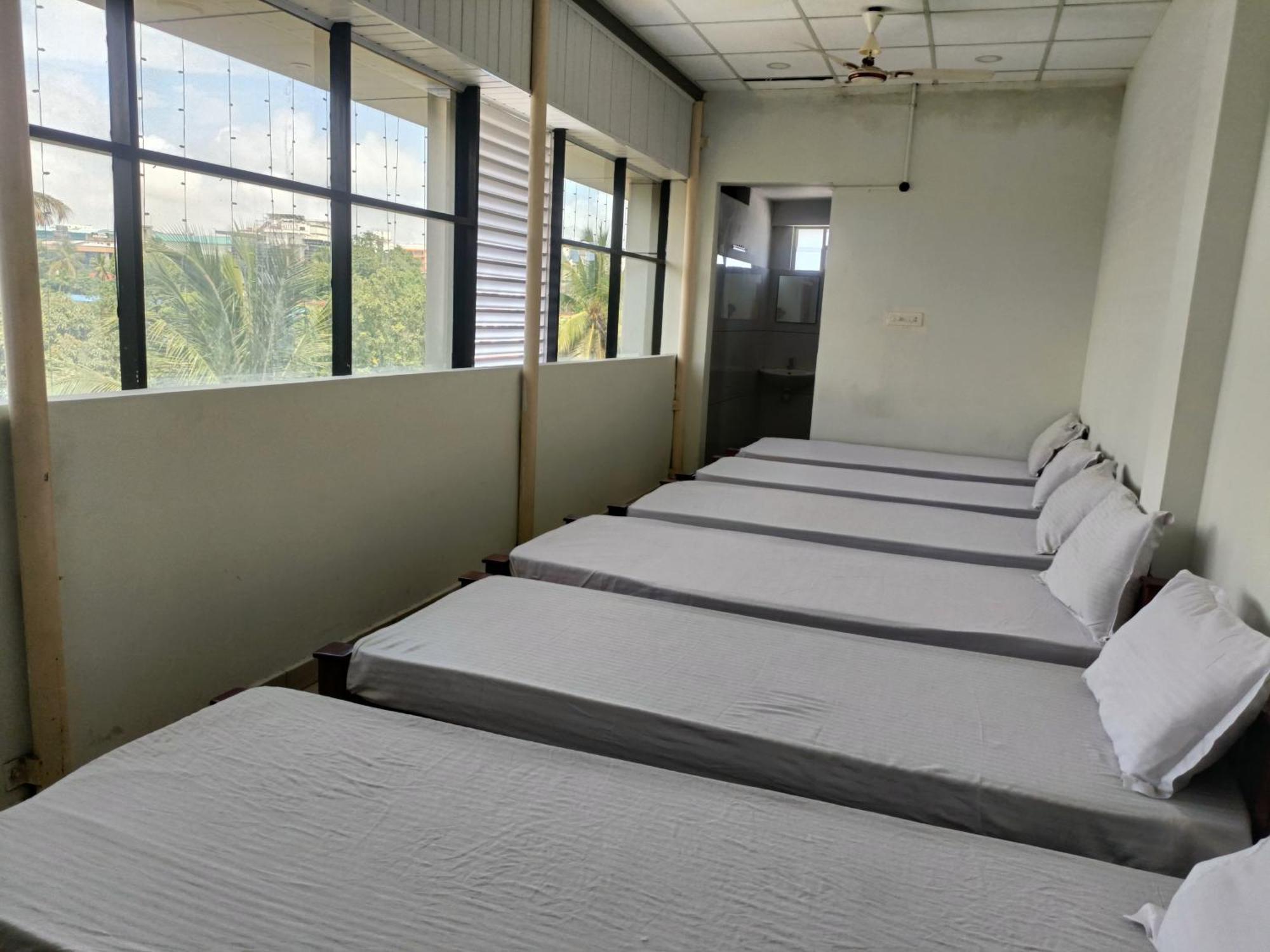 Grace Tourist Home Коччи Экстерьер фото